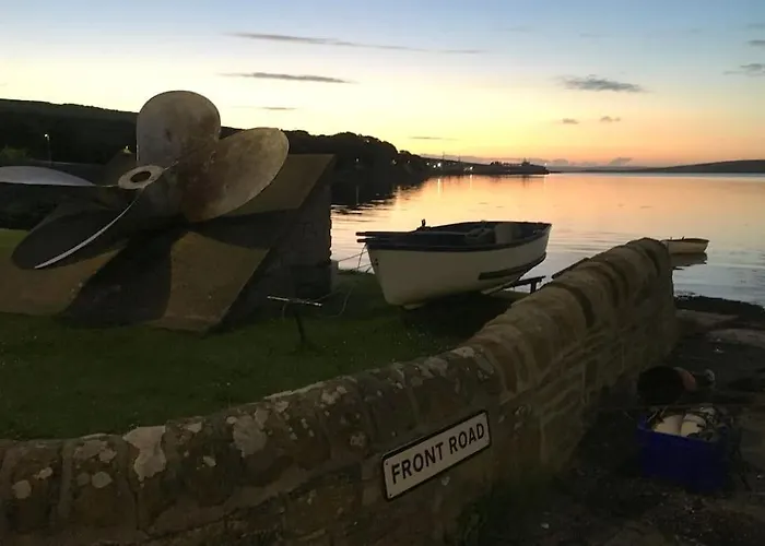 Waterfront Apartment, St Margarets Hope, Orkney