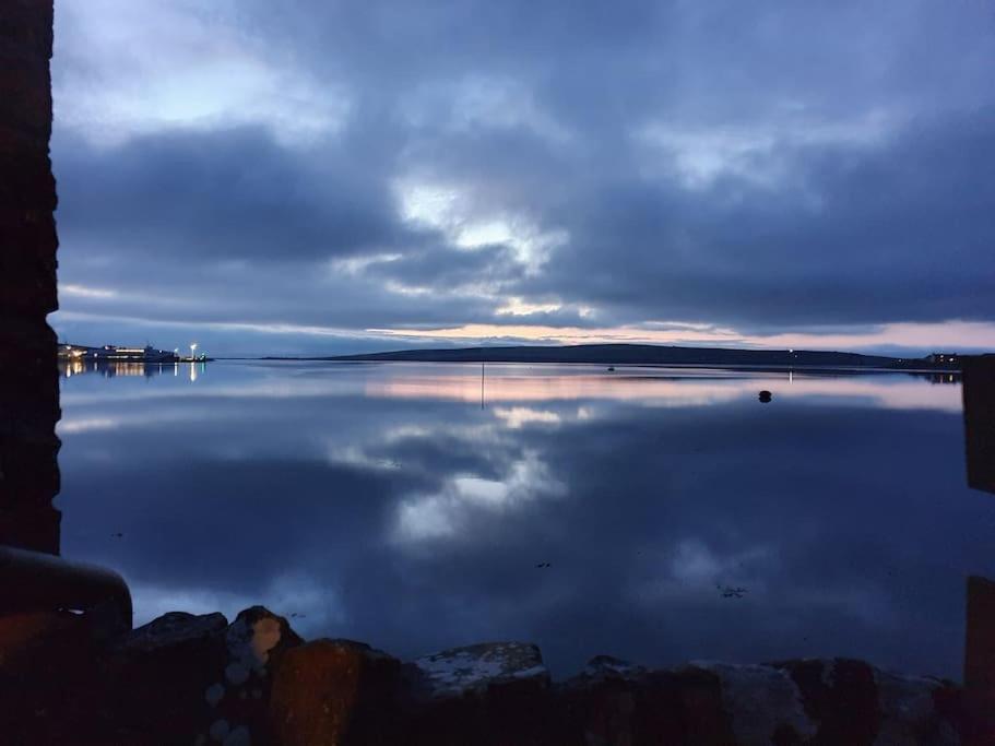 Waterfront Apartment, St Margarets Hope, Orkney *